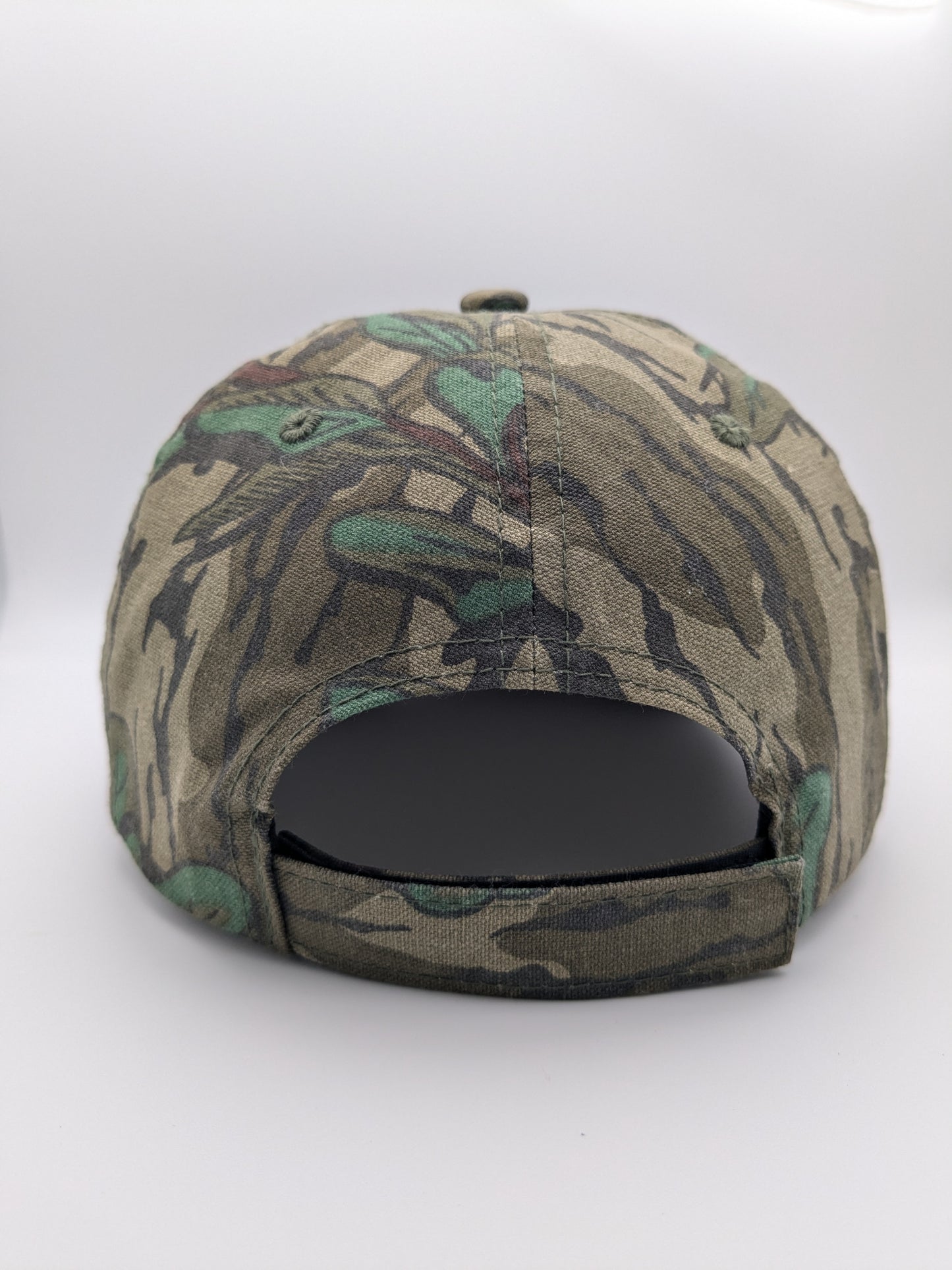 Short bill bowhunter hat archery hunting